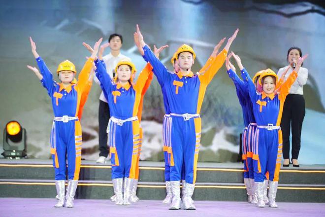 中国梦·劳动美 德阳市2024年庆祝“五一”国际劳动节文艺汇演举行(图8) 中国梦·劳动美 德阳市2024年庆祝“五一”国际劳动节文艺汇演举行(图8)