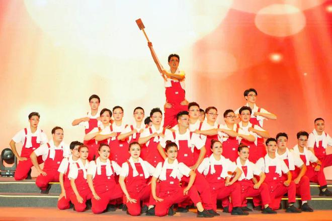 中国梦·劳动美 德阳市2024年庆祝“五一”国际劳动节文艺汇演举行(图18) 中国梦·劳动美 德阳市2024年庆祝“五一”国际劳动节文艺汇演举行(图18)