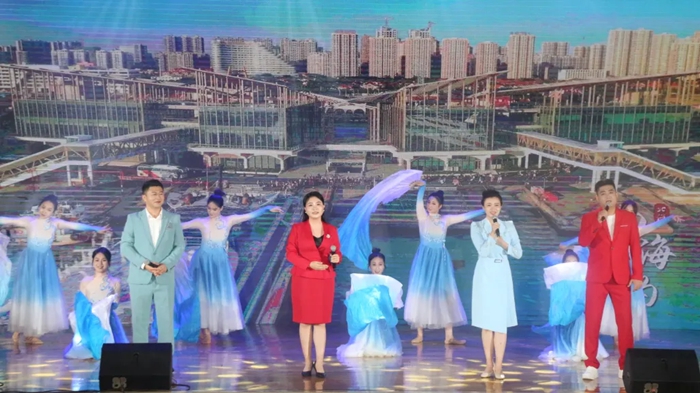 燃!北海市总工会这场文艺汇演精彩连连(图2) 燃!北海市总工会这场文艺汇演精彩连连(图2)