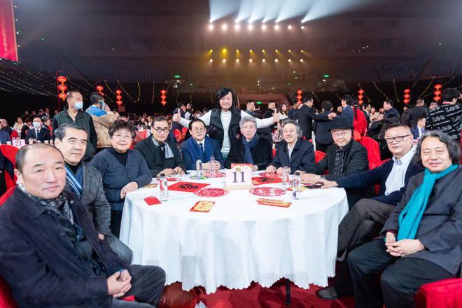 “百花迎春”2024春节大联欢现场！(图8)