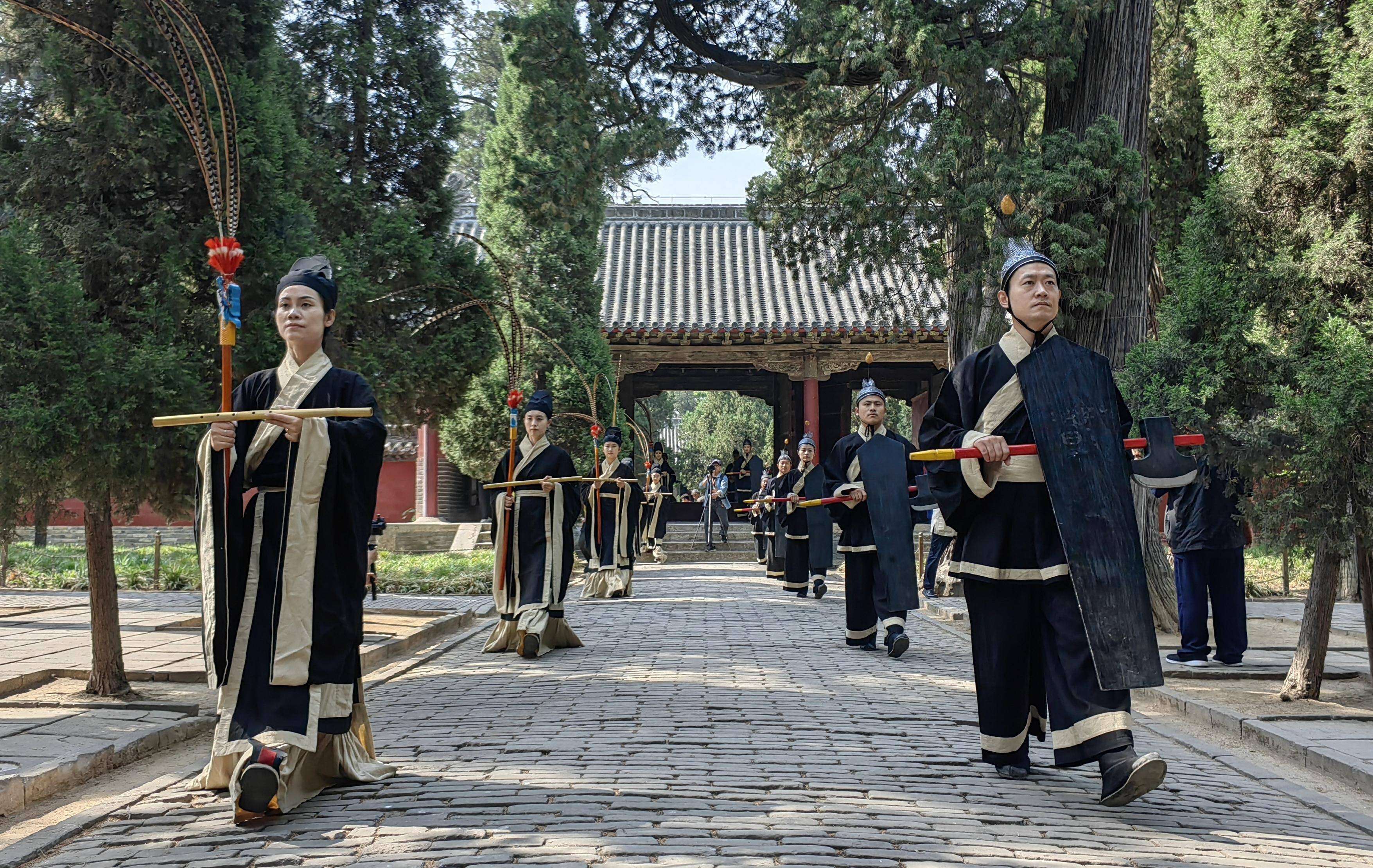 2024甲辰年纪念孟母孟子大典在孟子故里山东邹城举行(图2) 2024甲辰年纪念孟母孟子大典在孟子故里山东邹城举行(图2)