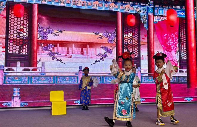 “童趣六一欢乐无限”庞家镇中心幼儿园庆六一文艺汇演活动(图19) “童趣六一欢乐无限”庞家镇中心幼儿园庆六一文艺汇演活动(图19)