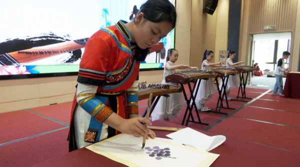贵州省文联2024年“蒲公英”少儿艺术成长计划文艺培训志愿服务活动成果展演举行(图4)