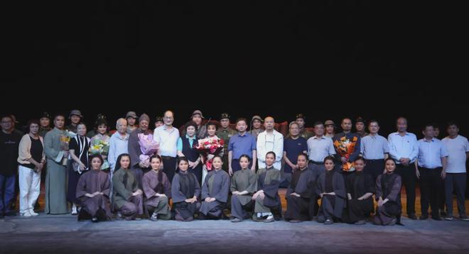 “戏剧中国”2024年度优秀剧目展演—大型现代文曲戏《广济往事(图8) “戏剧中国”2024年度优秀剧目展演—大型现代文曲戏《广济往事(图8)