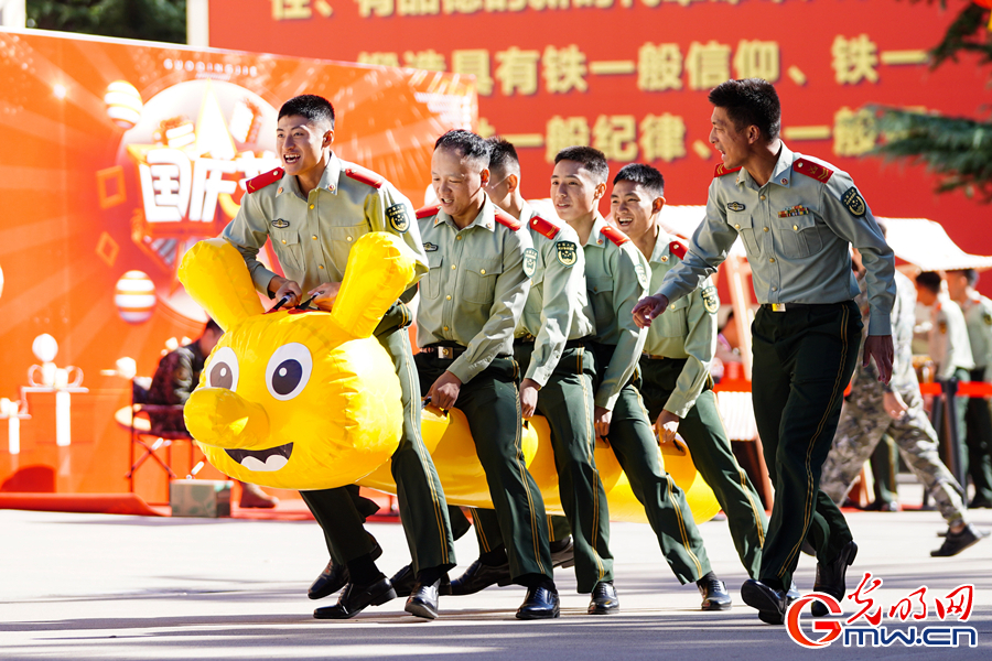 国庆期间 武警北京总队执勤第六支队开展多样文化活动(图2)