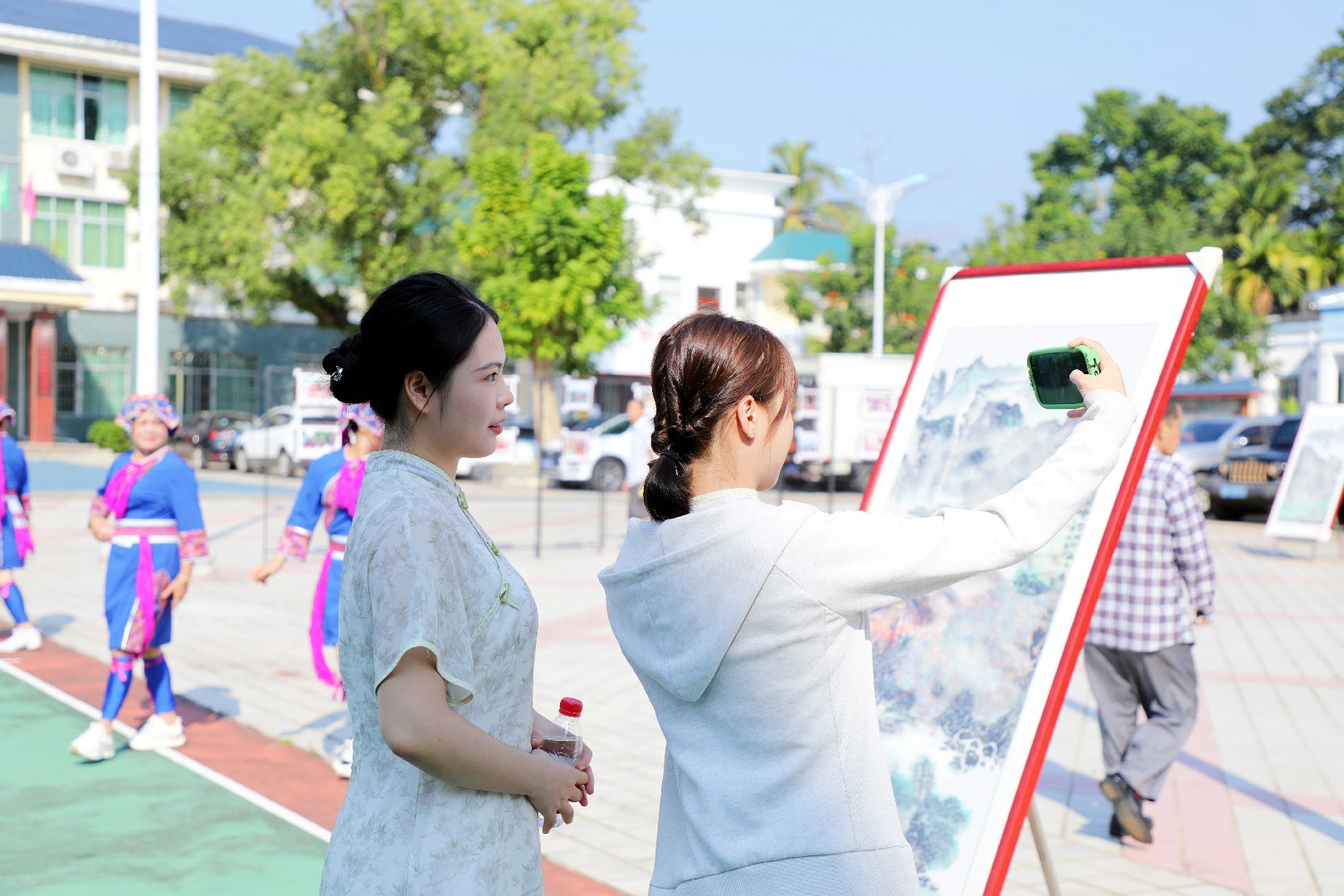保亭2024年“和美非遗”系列宣传巡展活动启动(图2) 保亭2024年“和美非遗”系列宣传巡展活动启动(图2)