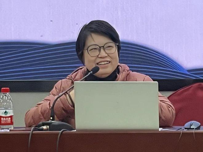 中国剧协“新时代戏剧英才培养工程” 2024年表演专业高级研修班举办(图25) 中国剧协“新时代戏剧英才培养工程” 2024年表演专业高级研修班举办(图25)