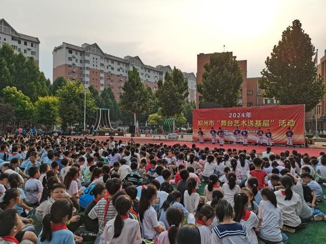 2024年郑州市“舞台艺术送基层”活动圆满结束(图6)