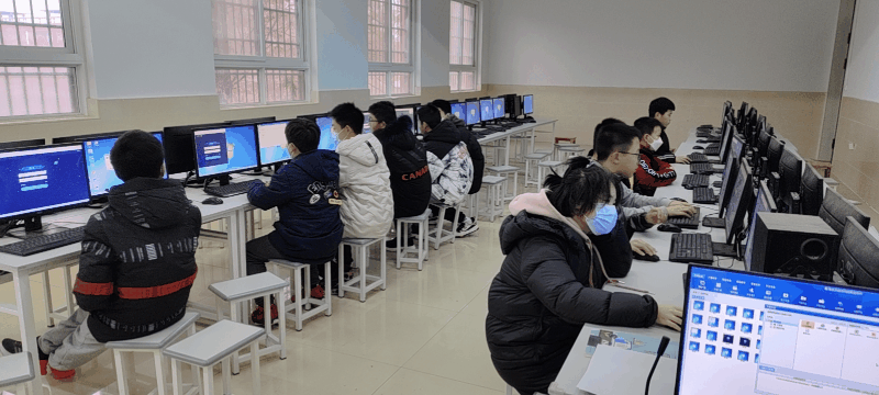 新岁序开同赴新程探索科学启迪未来 河南省信阳市第九中学2024年科学教育活动回眸(图6) 新岁序开同赴新程探索科学启迪未来 河南省信阳市第九中学2024年科学教育活动回眸(图6)