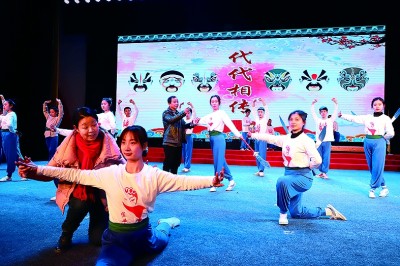 江西抚州宜黄戏:曲韵新声 璀璨传承(图4) 江西抚州宜黄戏:曲韵新声 璀璨传承(图4)